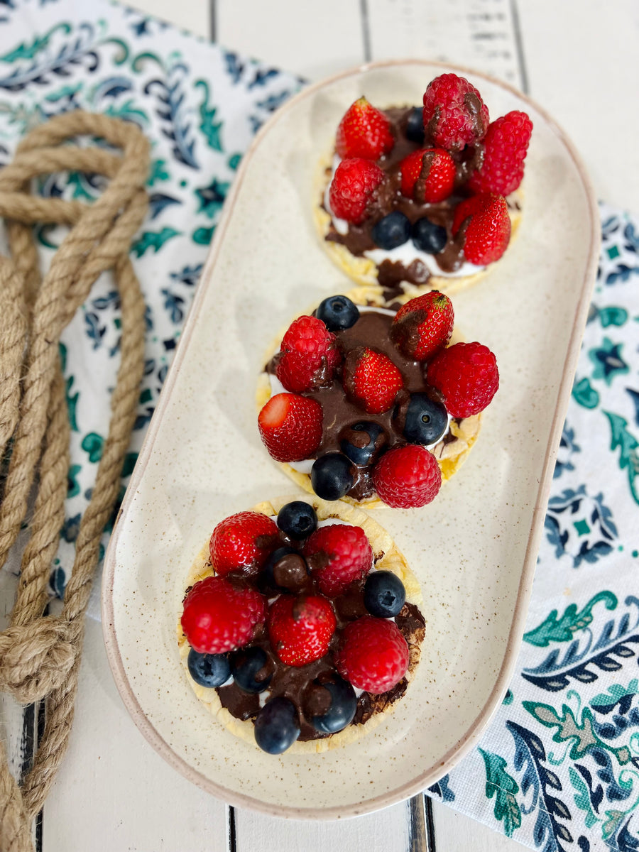 Beerige Reiswaffeln mit Schoko-Nuss-Aufstrich Typ Kaffee – Joana von ... Beerige Reiswaffeln mit Schoko-Nuss-Aufstrich Typ Kaffee – Joana von ...