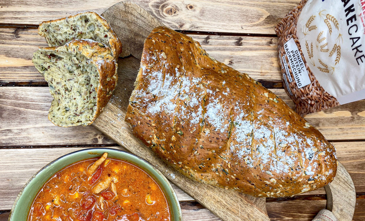 Dinkel-Körner-Baguette – Joana &amp; Mayra von MAKECAKE