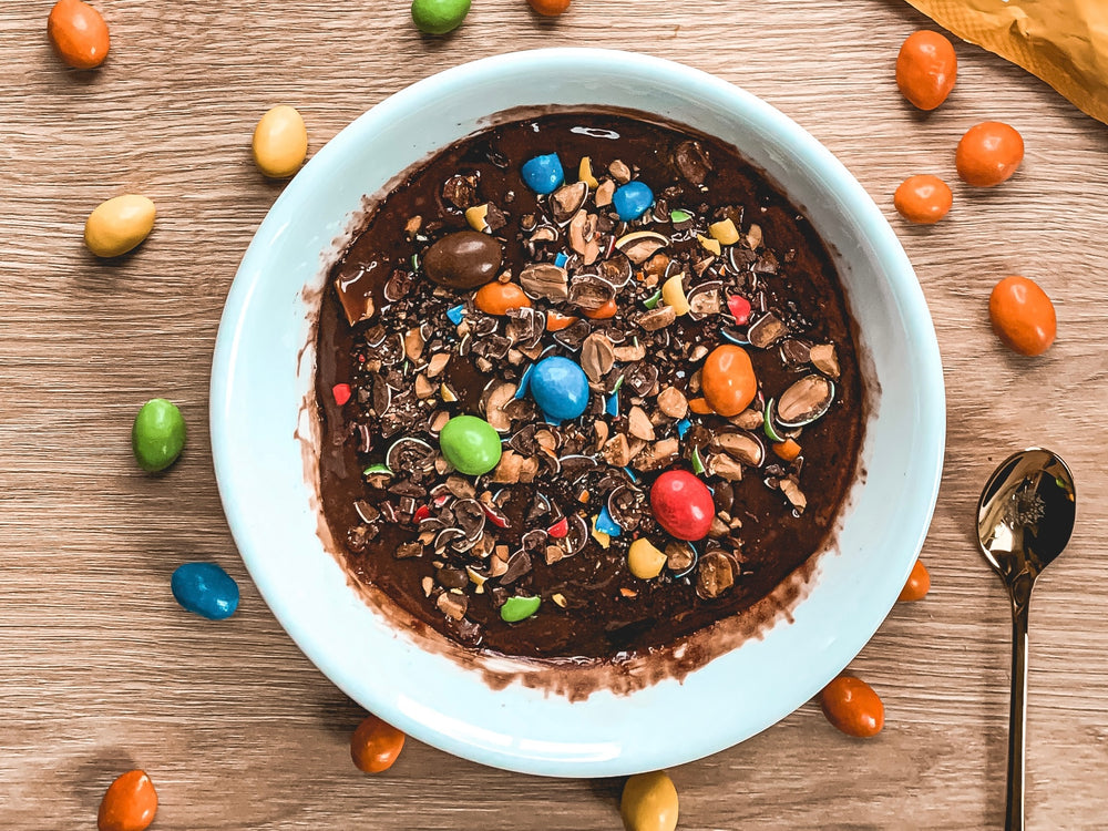 M&M-KUCHENBOWL by MAKECAKE